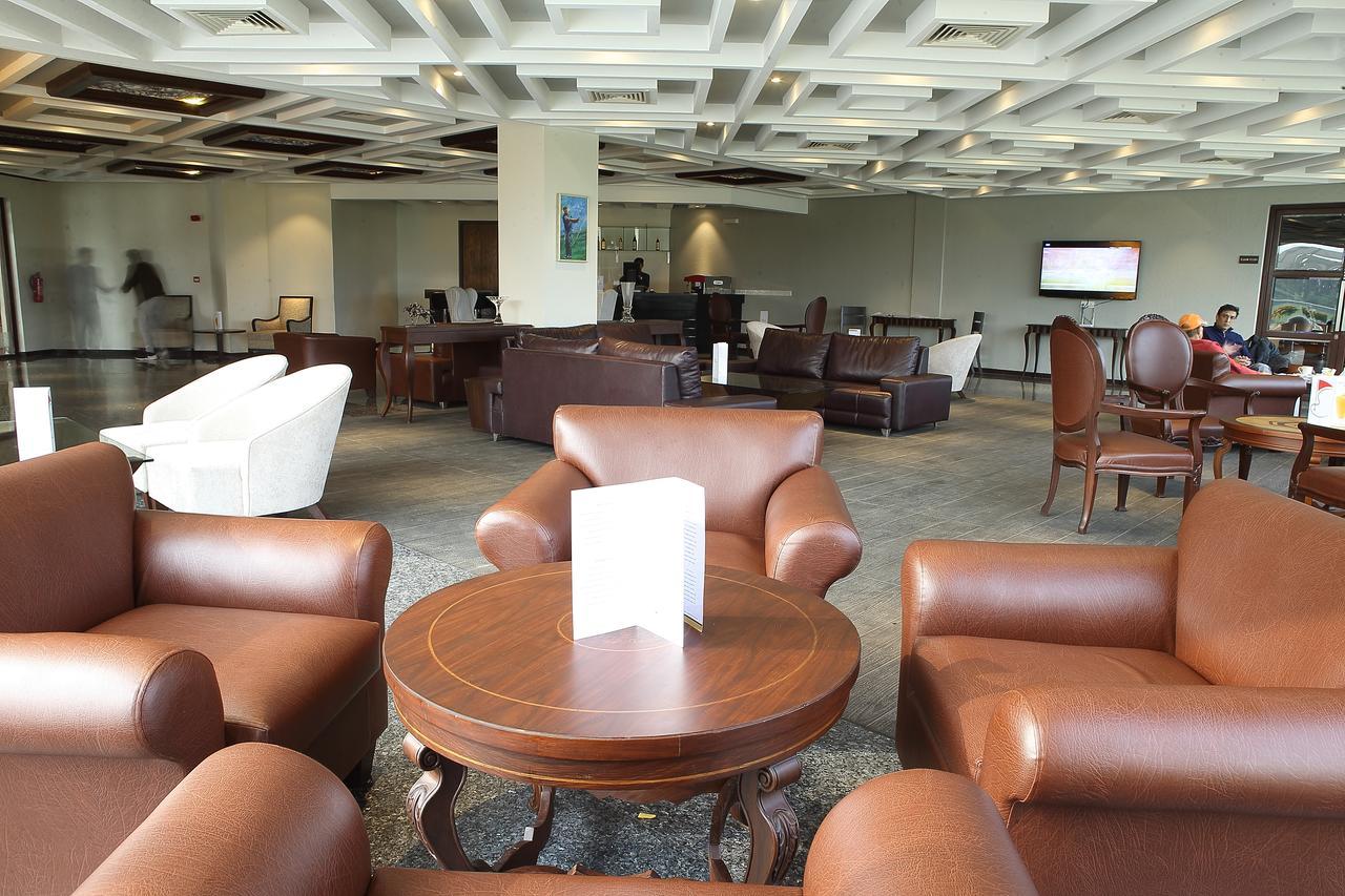 Defence Raya Golf & Country Club Hotell Lahore Exteriör bild