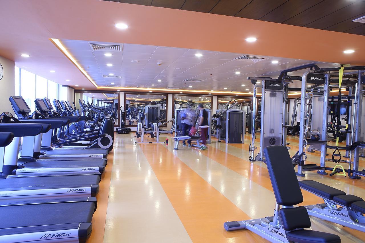 Defence Raya Golf & Country Club Hotell Lahore Exteriör bild