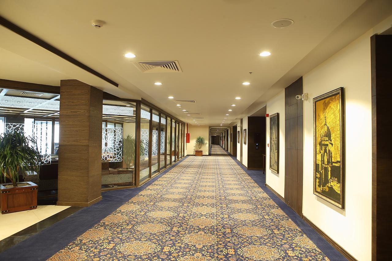 Defence Raya Golf & Country Club Hotell Lahore Exteriör bild